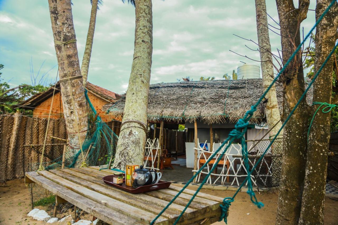 Sea Shine Beach Resort Мириса Екстериор снимка